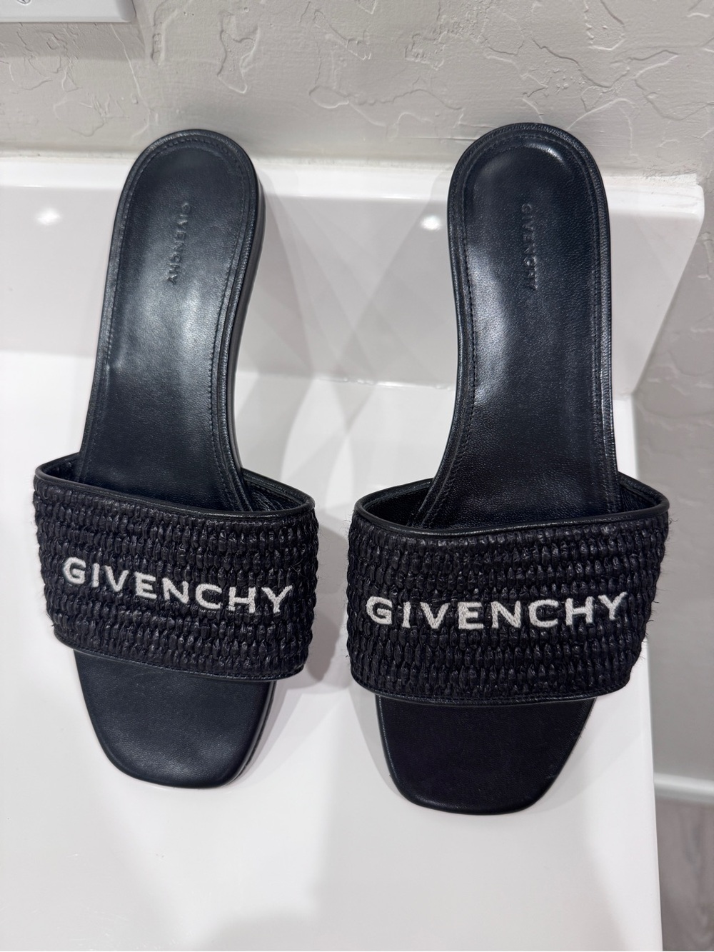 Givenchy Black Raffia Logo Slide Mules, 6US/36EU
